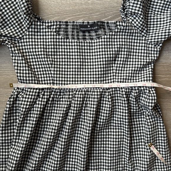 NEW Tuckernuck Pomander Place Beachwood Gingham Abigail
Mini Dress Large - Picture 10 of 12